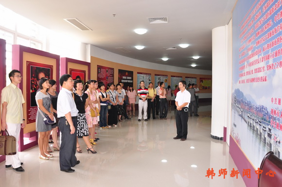机关党总支组织机关党员干部参观廉政教育基地
