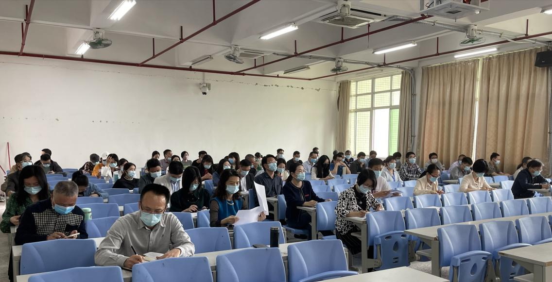 文学与新闻传播学院召开专题会议传达学习贯彻学校2022年春季学期工作暨第十次教学工作会议精神